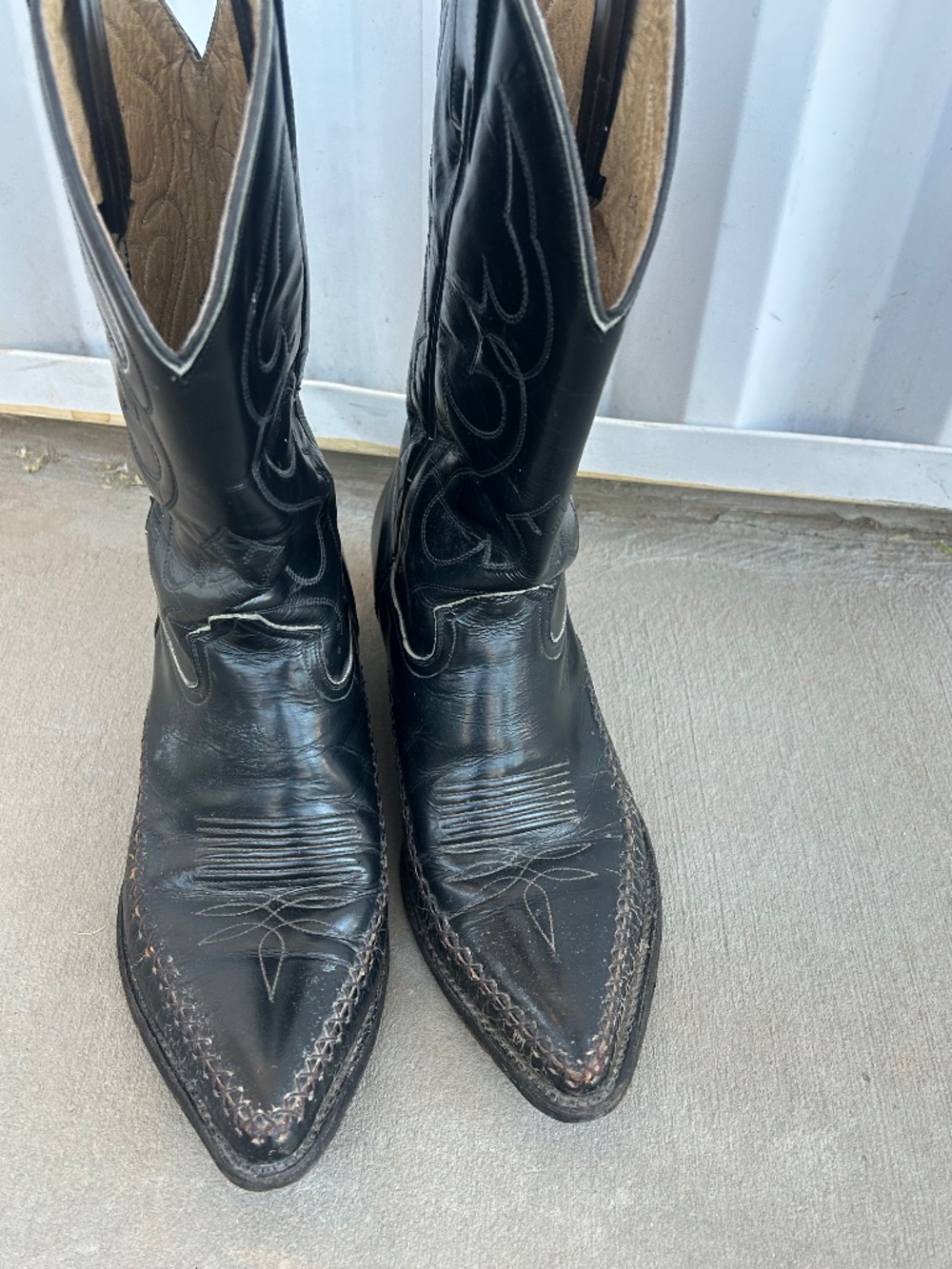 Vintage Leather Textured Cowboy Boots